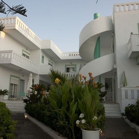 Kristall Suites Stalos Exterior photo